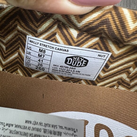 Hey Dude Wally Stretch Canvas Men size 8 Nut Black Lightweight Slip On Shoes - Picture 9 of 9